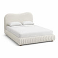 Cama tapizada de tela bouclé con cabecero curvado 210x160 cm Blanco